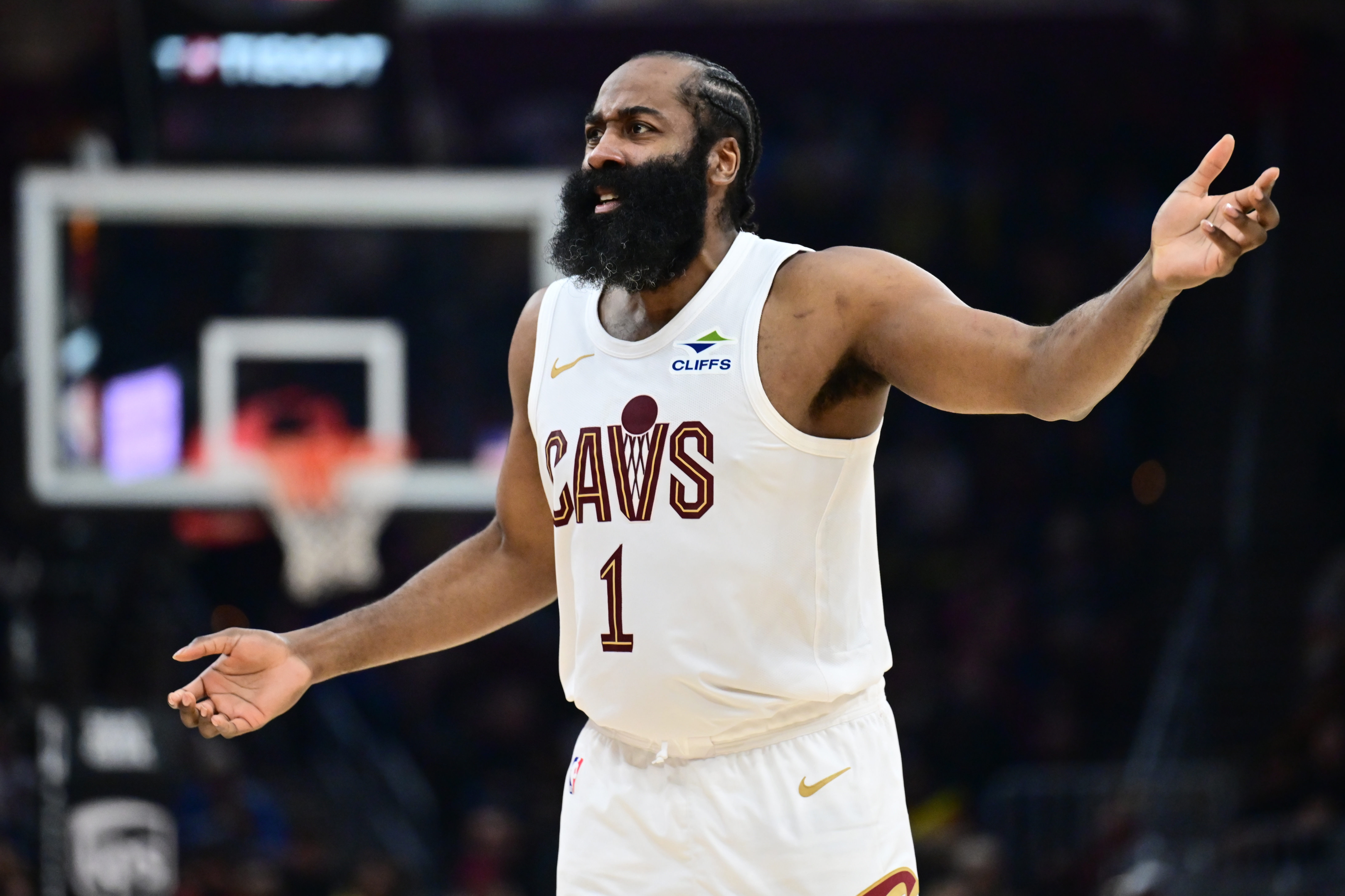 开云体育app-状态来得太晚！哈登末节回暖但无力回天 全场12中4&amp;还有6失误