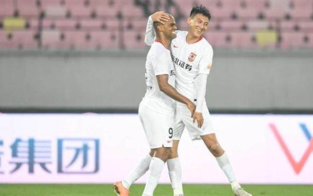 开云体育入口-亚泰为两年前被打到中甲复仇 亚冠射手传射建功